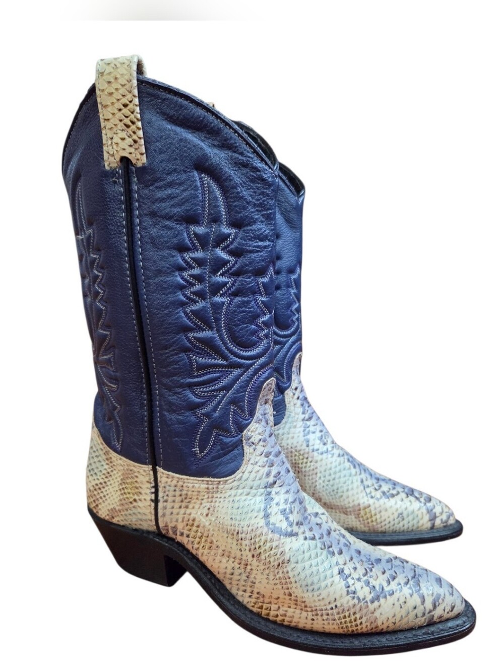 NEW Abilene Navy Blue & Faux Snakeskin Vamp, Sz 7